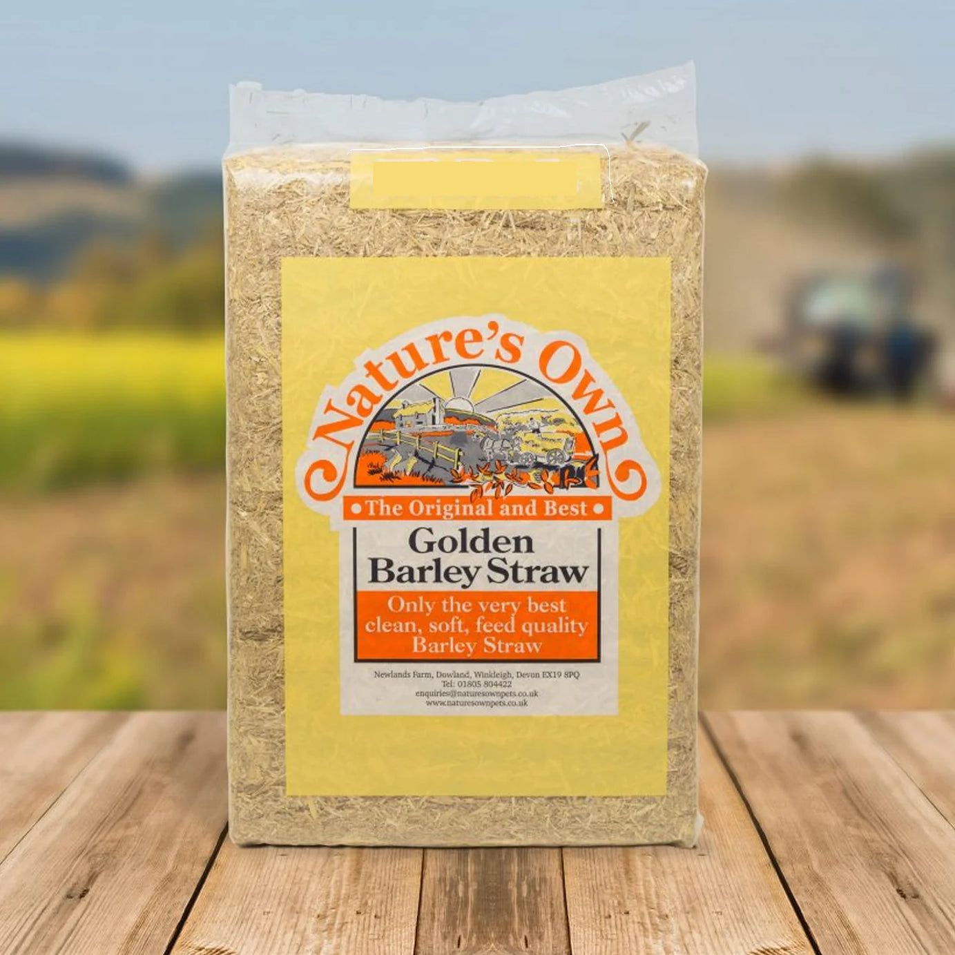 Nature's Own Golden Barley Straw Small Animal Bedding Nature's Own