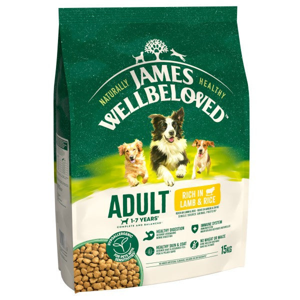 James Wellbeloved adult lamb and rice dog food in 15kg bag, showing the packaging and product label.