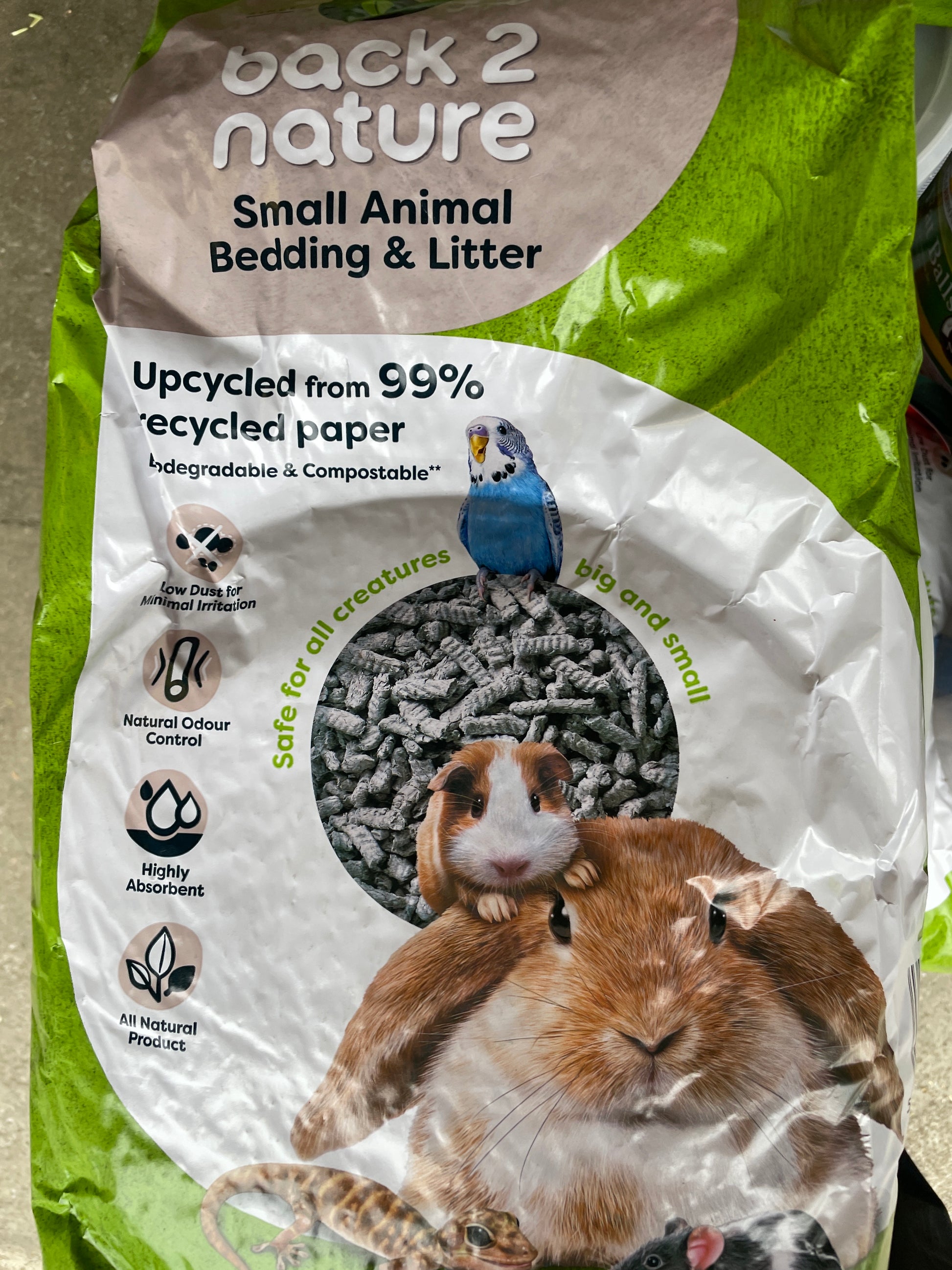 Back to nature 10l animal bedding the Pet MARKET