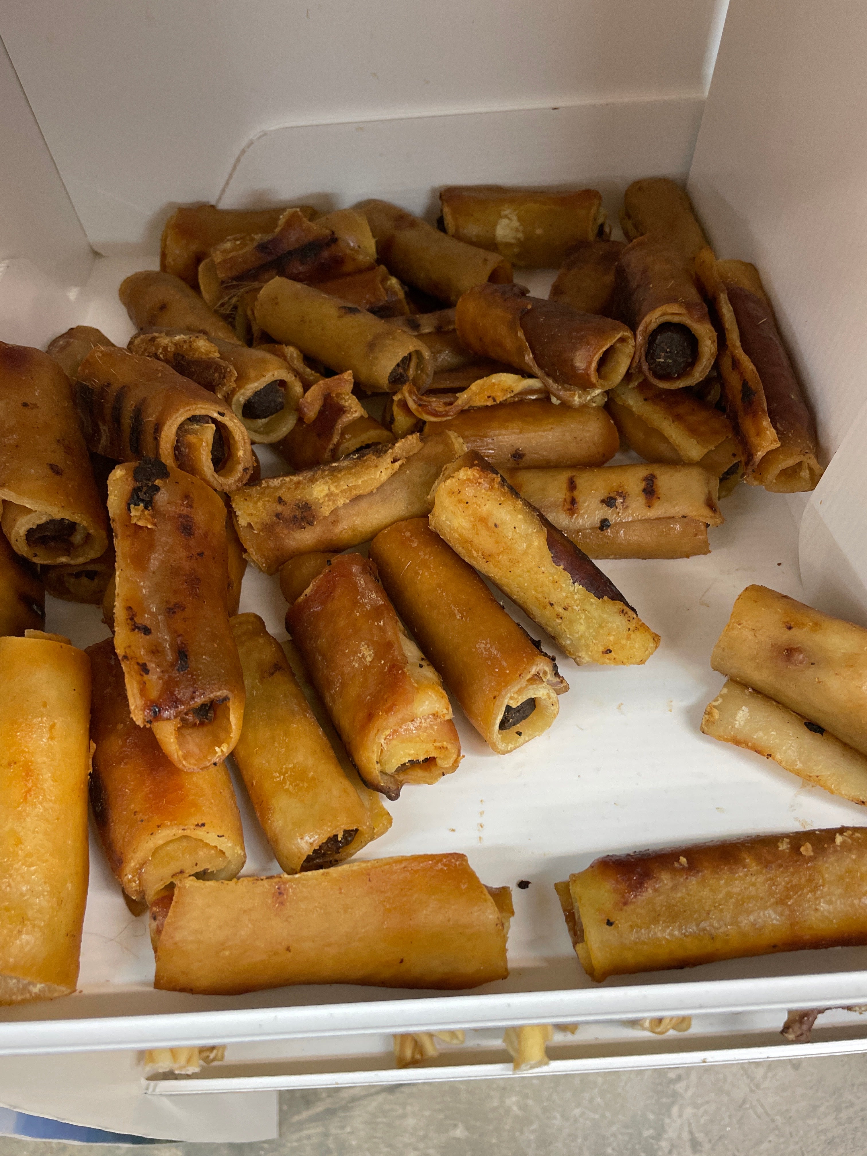 Pigs In Blankets the Pet MARKET