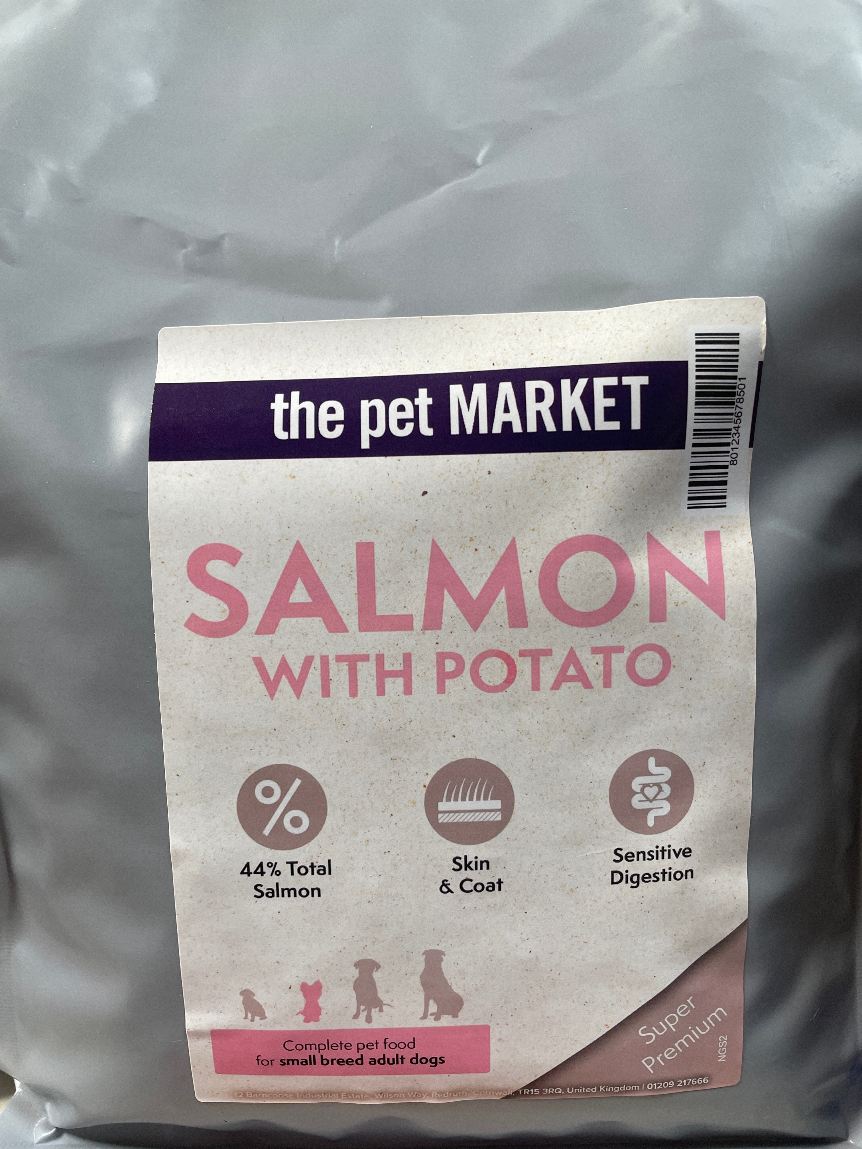 Super Premium Salmon With Potato SB Adult 2kg PetMarket