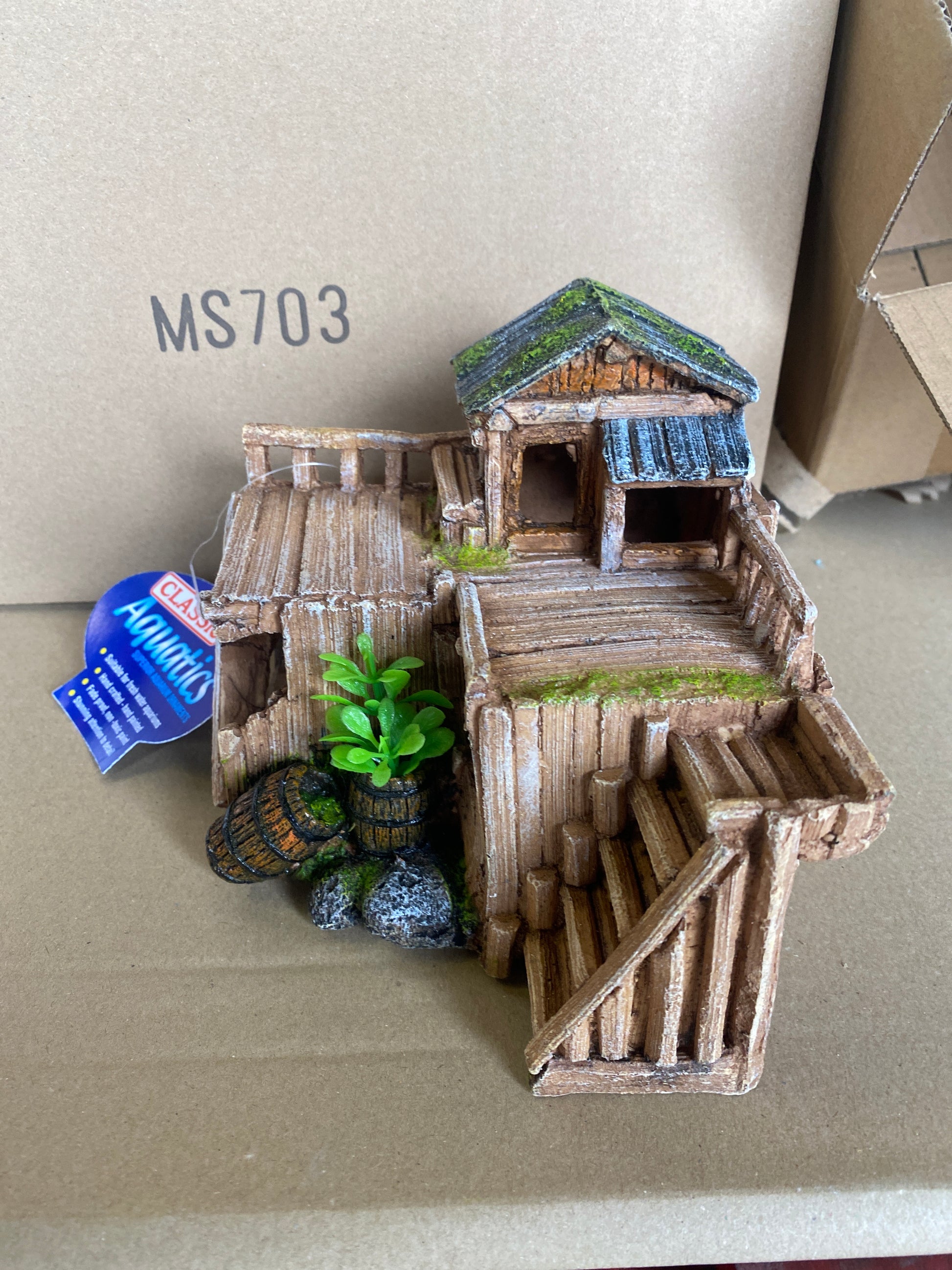 Classic house with plants Pet Market