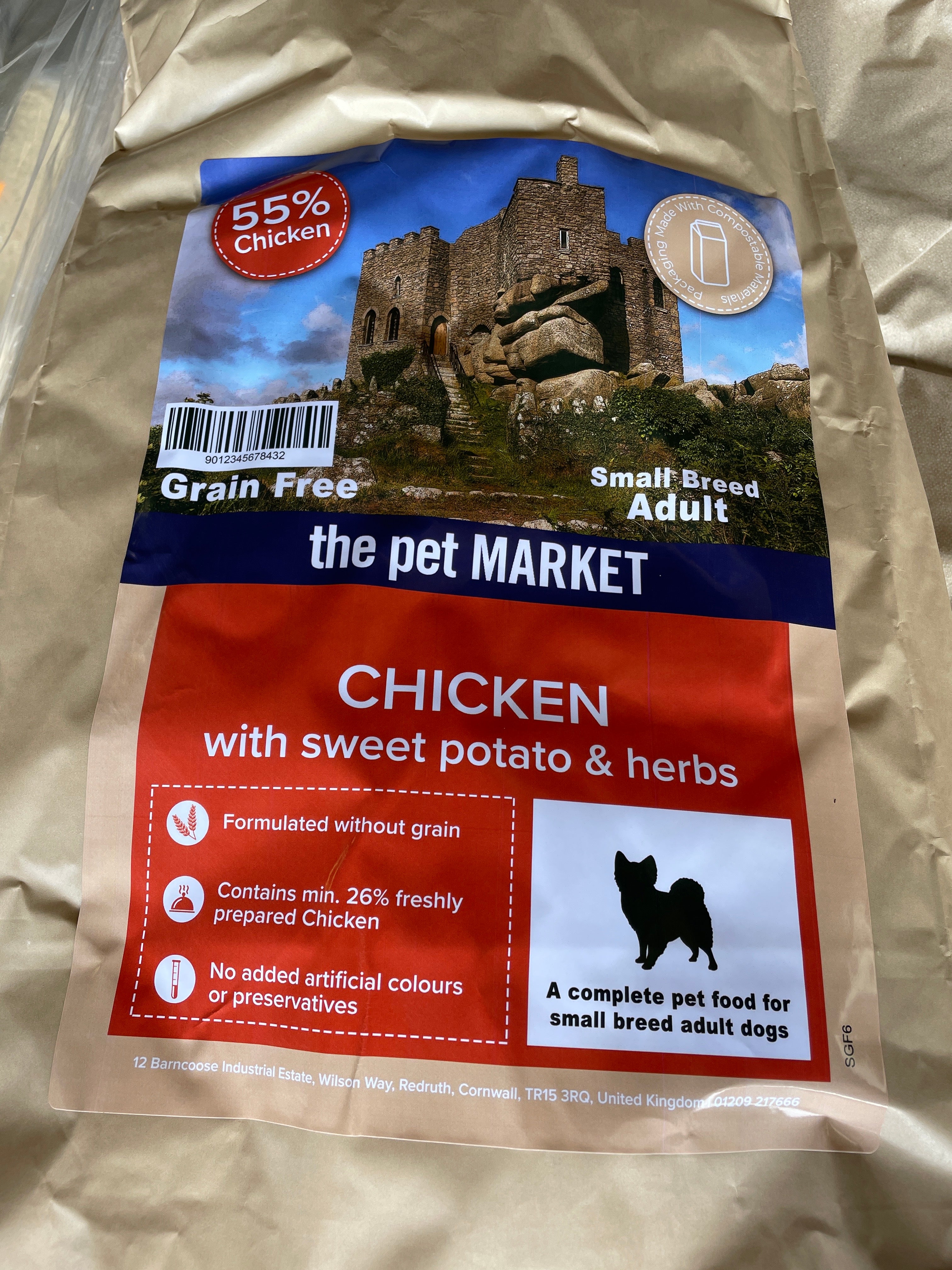 Grain Free Small Breed Adult Dog Chicken Dry Complete kibble the Pet MARKET