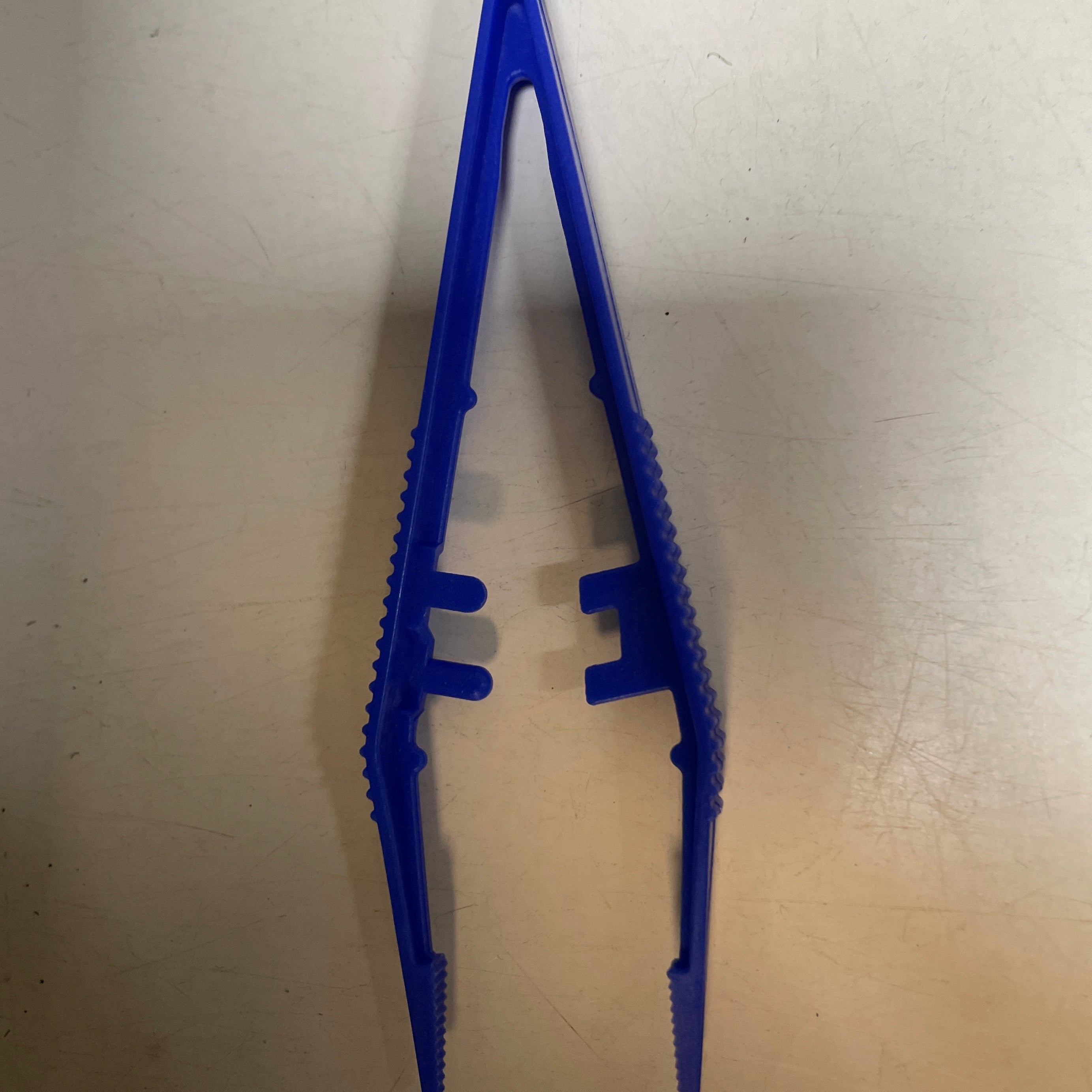 Plastic feeding tongs the Pet MARKET