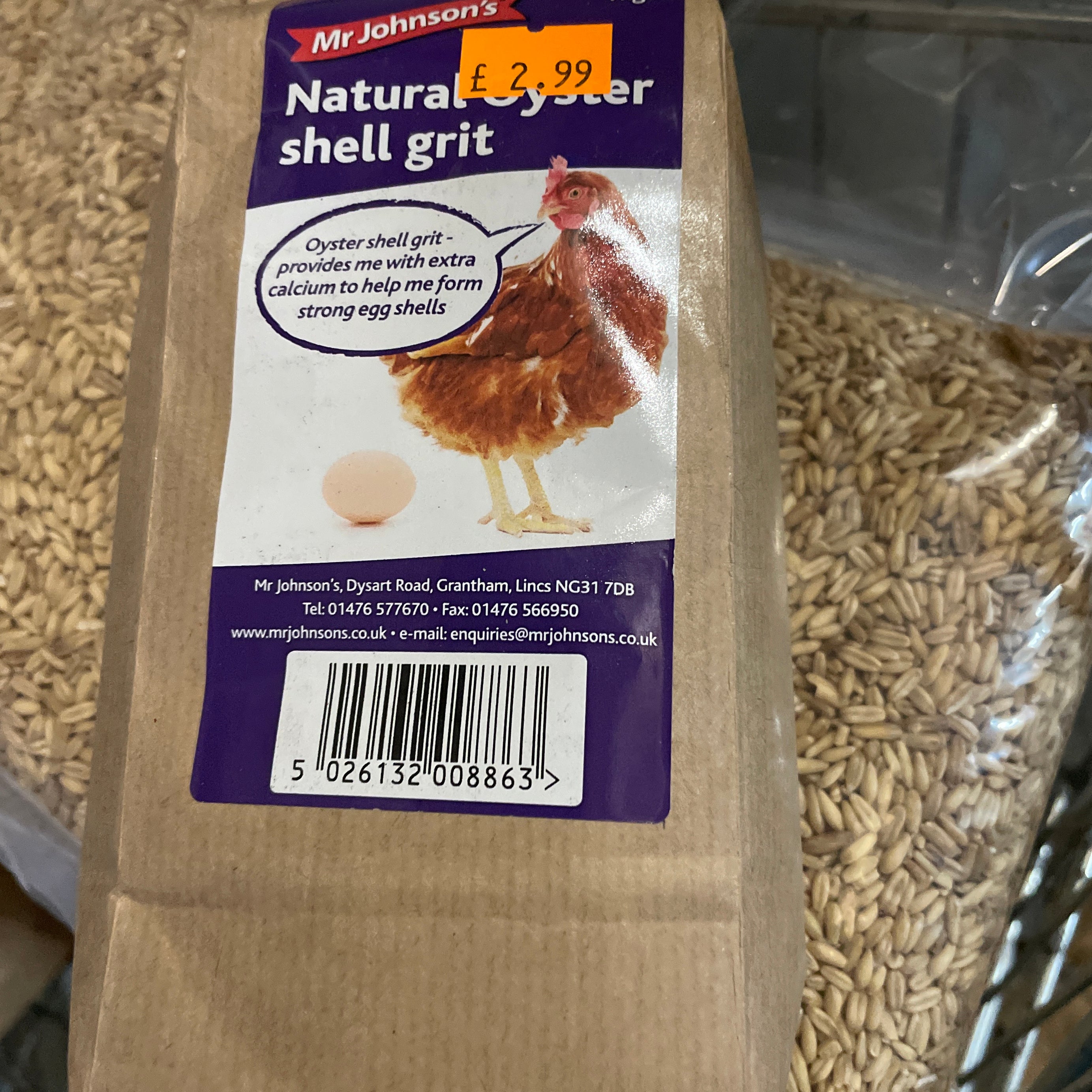 Mr Johnson’s Natural Oyster shell grit 1kg