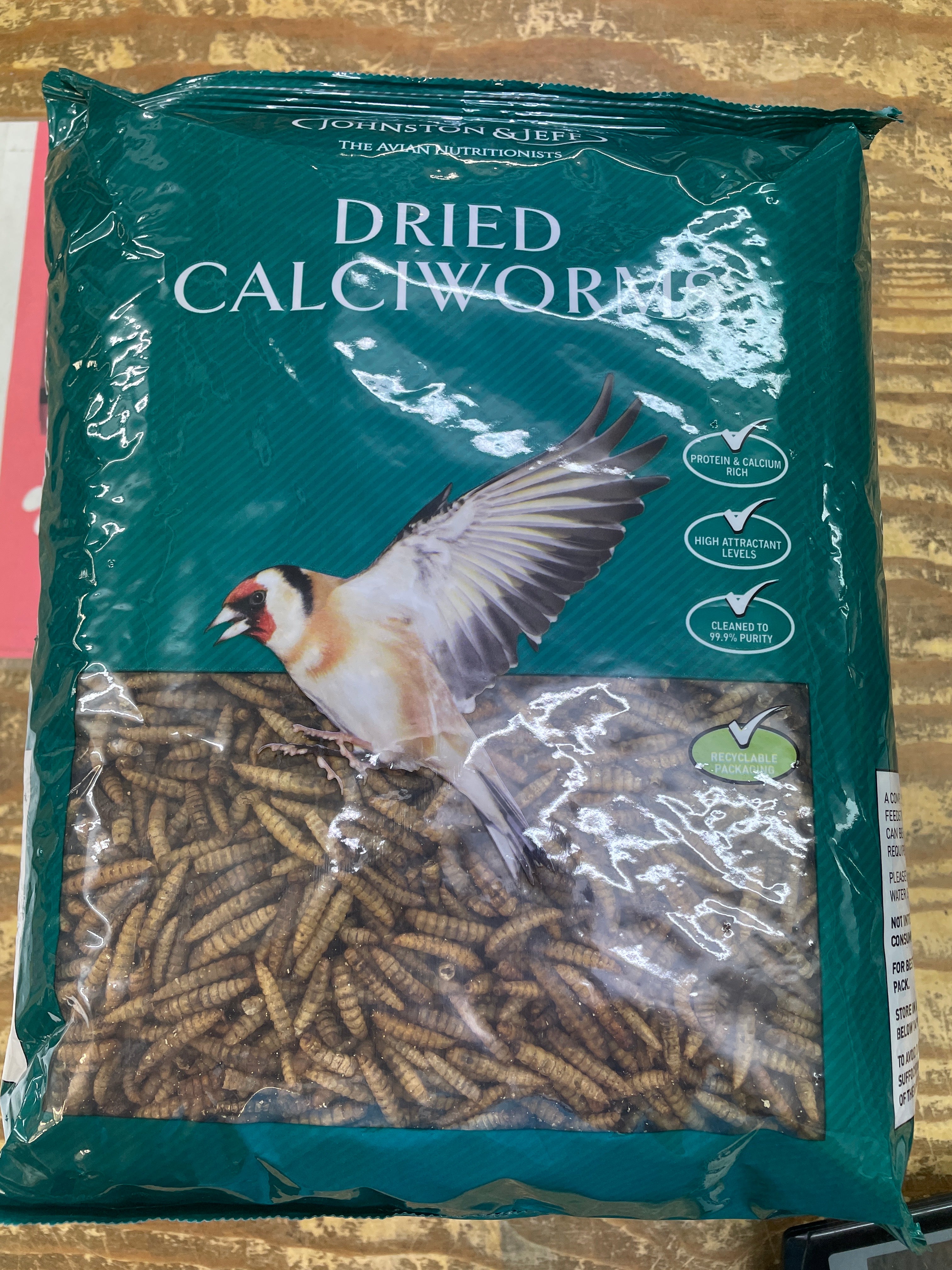 Johnson And Jeff Dried Calciworm 500G Bird - Food Johnston & Jeff